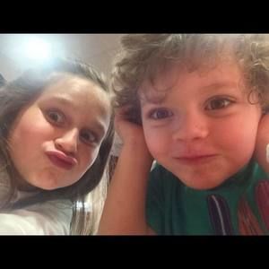 Meet your Posher, Derek